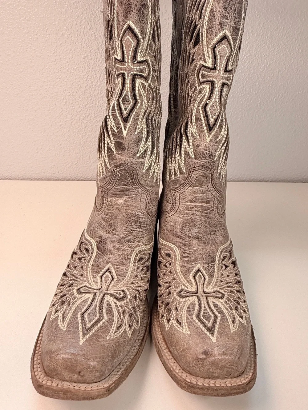 Corral vintage Angel Wing Crystal Western Cowboy Boots Distressed Leather 8.5